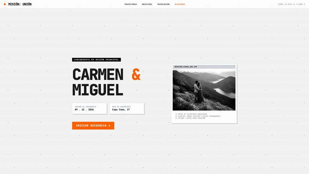 Ejemplo de web de boda con estética de interfaz retro, etiquetas en tipografía monoespaciada y los nombres Carmen y Miguel en sans condensada muy gruesa