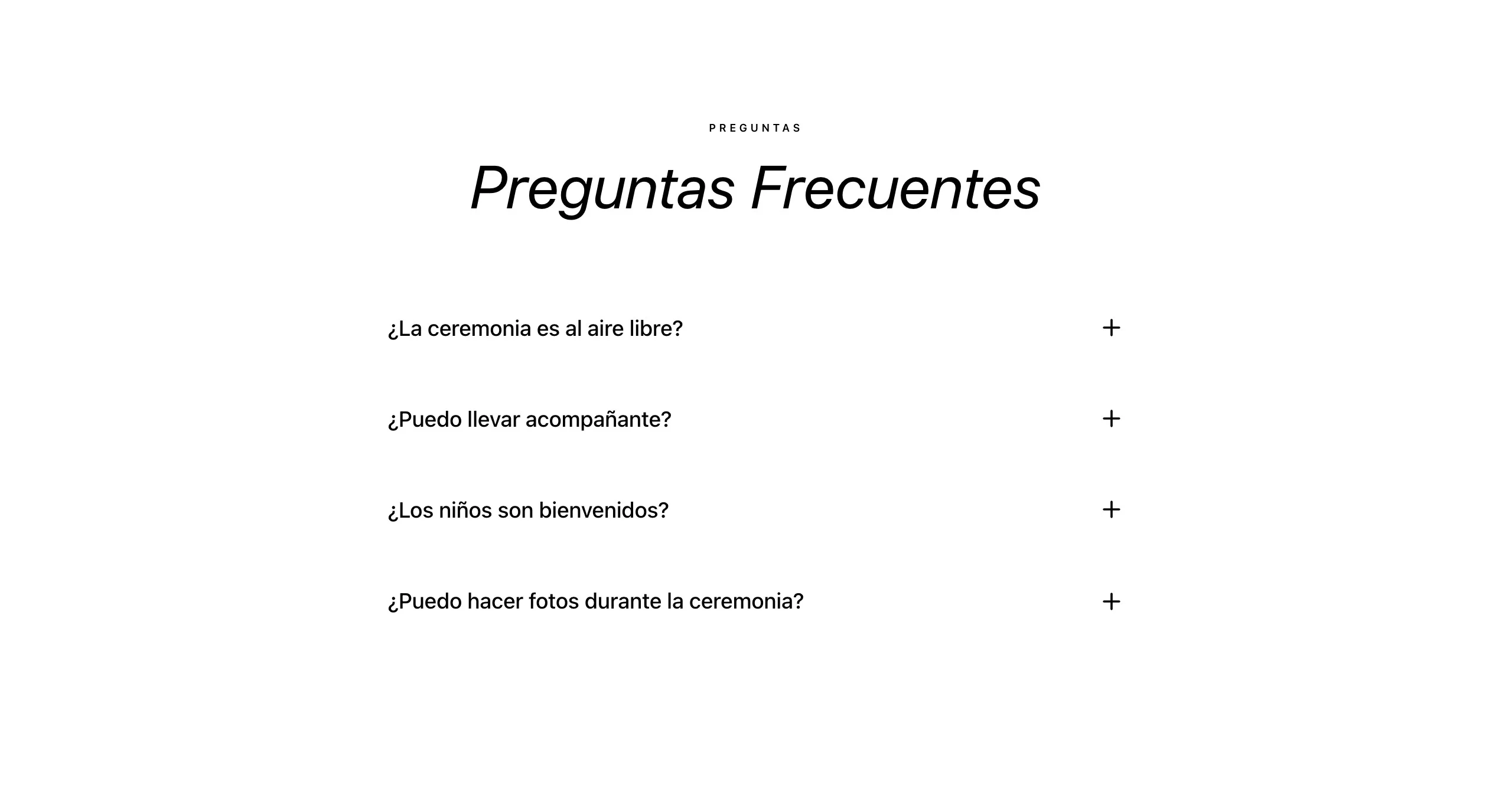 Sección de preguntas frecuentes de una web de boda en formato acordeón, con dudas sobre acompañantes, niños y fotos en la ceremonia
