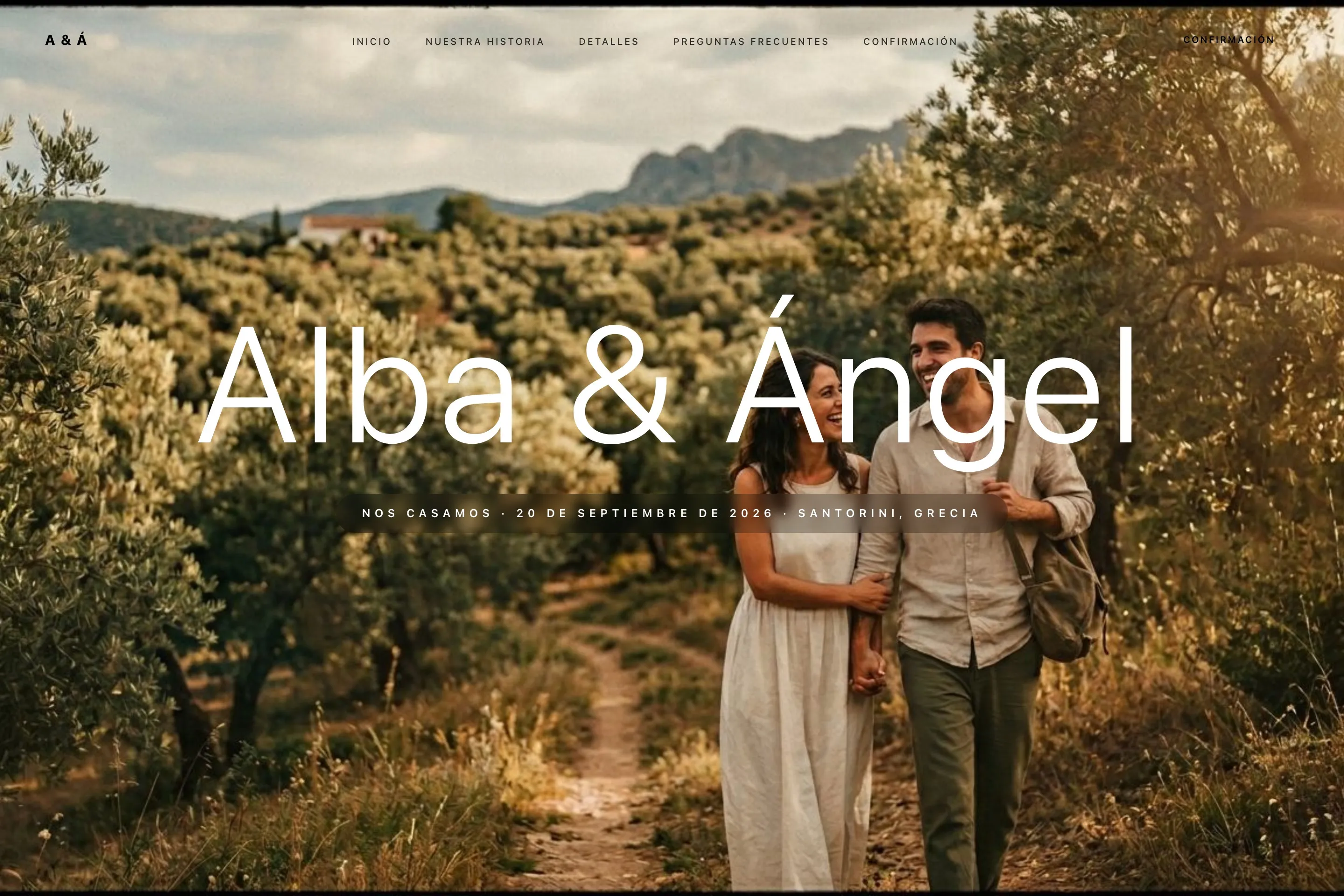 Portada de una web de boda con los nombres de la pareja, Alba y Ángel, la fecha y el lugar sobre una foto en un olivar