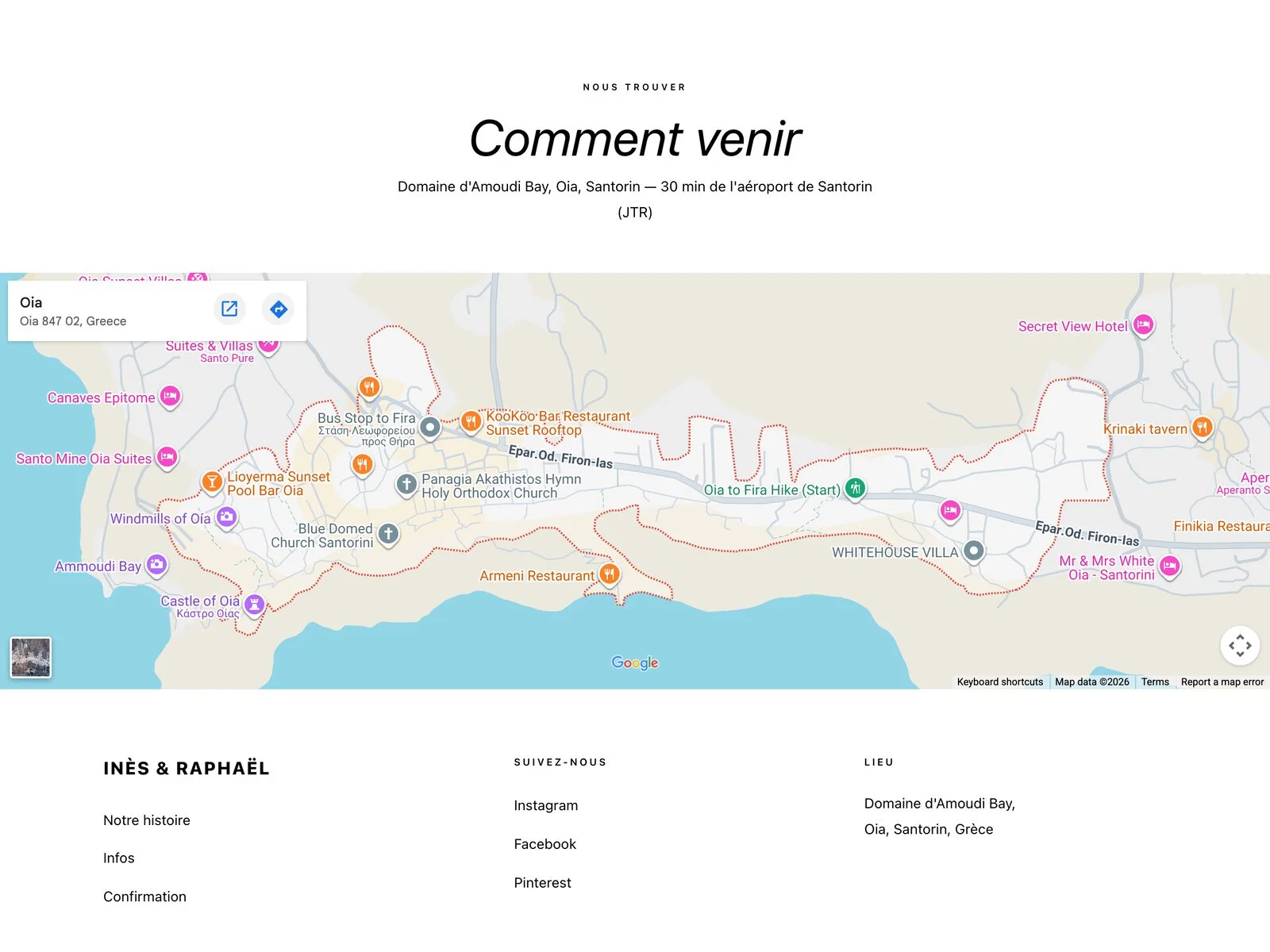 Rubrique « Nous trouver / Comment venir » d'un site de mariage à l'étranger, avec l'adresse du lieu à Oia, Santorin, le temps de trajet depuis l'aéroport et une carte des hôtels proches